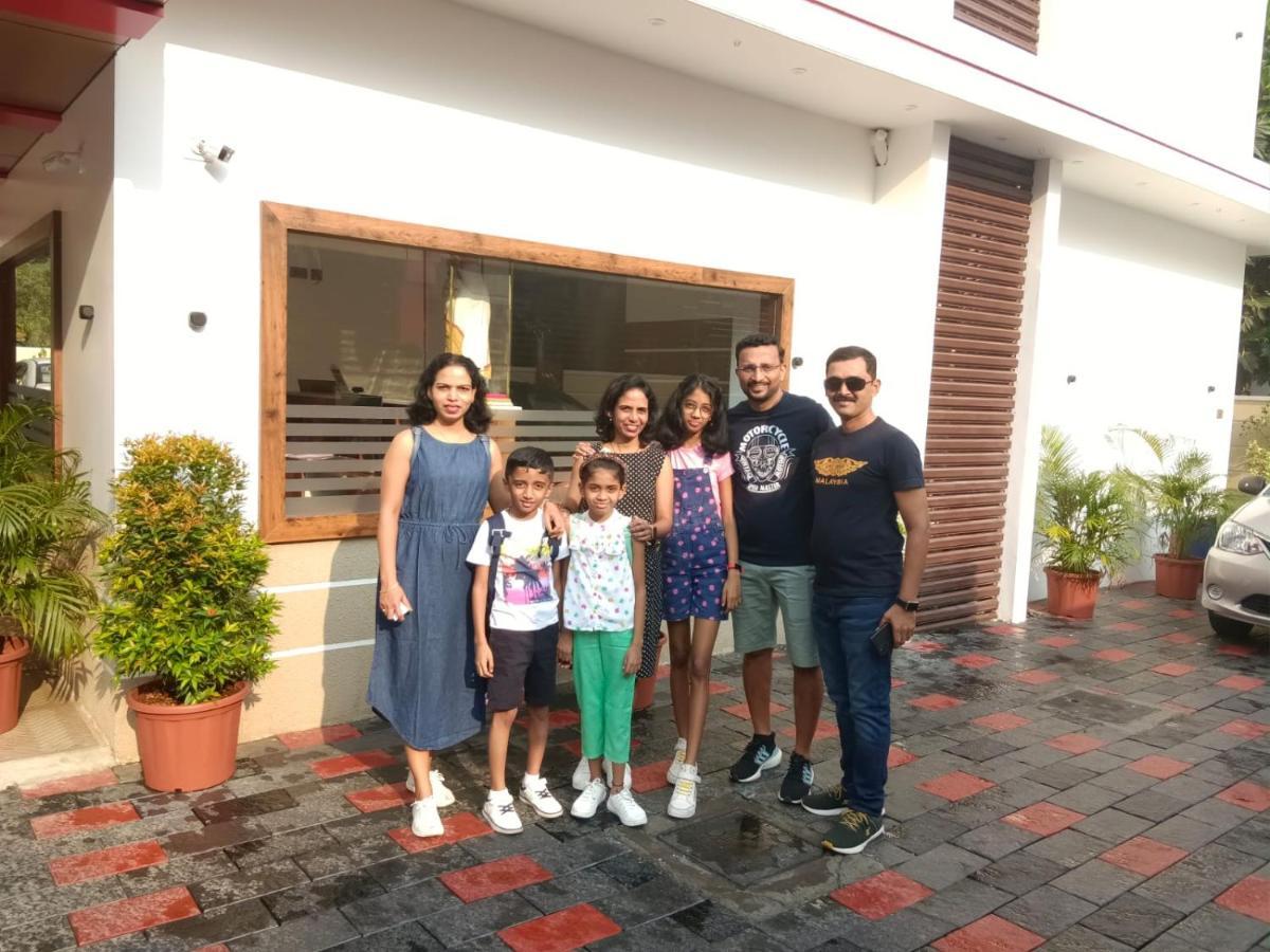 Marina Suites Airport Hotel Kochi المظهر الخارجي الصورة